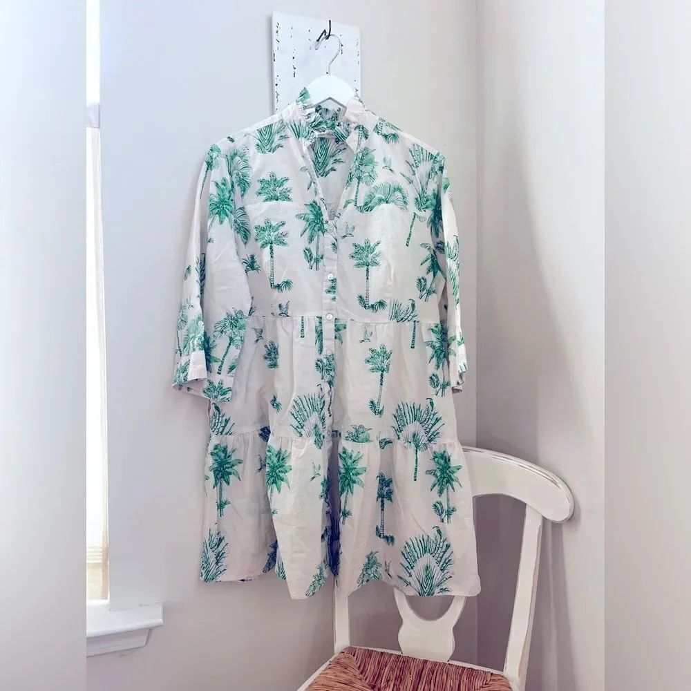 Be Boho Tropical Green and white dress with palms trees and parrots; Size Medium